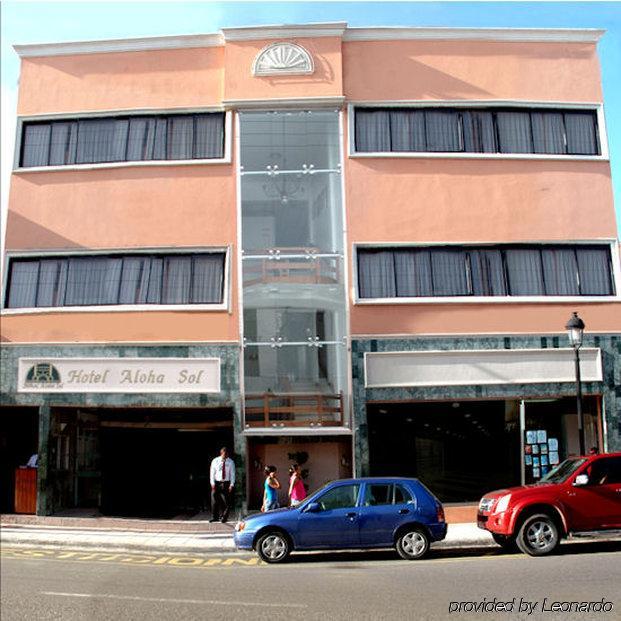 Aloha Sol Hotel And Casino Santiago De Los Caballeros Zewnętrze zdjęcie